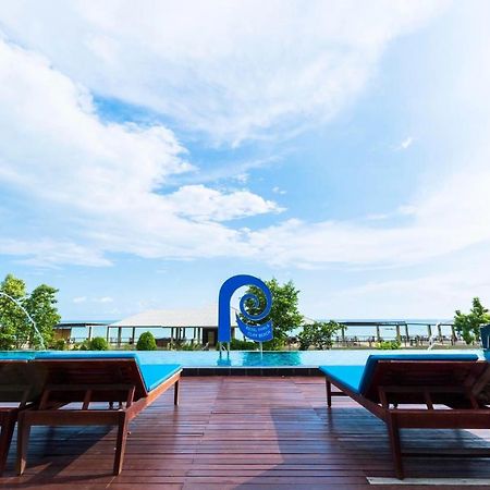 Royal Phala Cliff Beach Resort Бан-Чанг Экстерьер фото