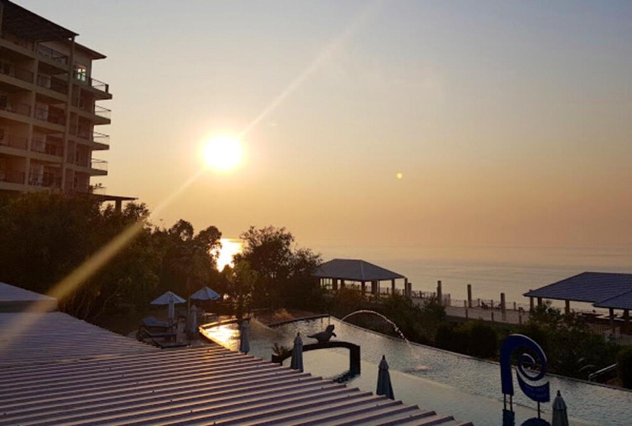 Royal Phala Cliff Beach Resort Бан-Чанг Экстерьер фото
