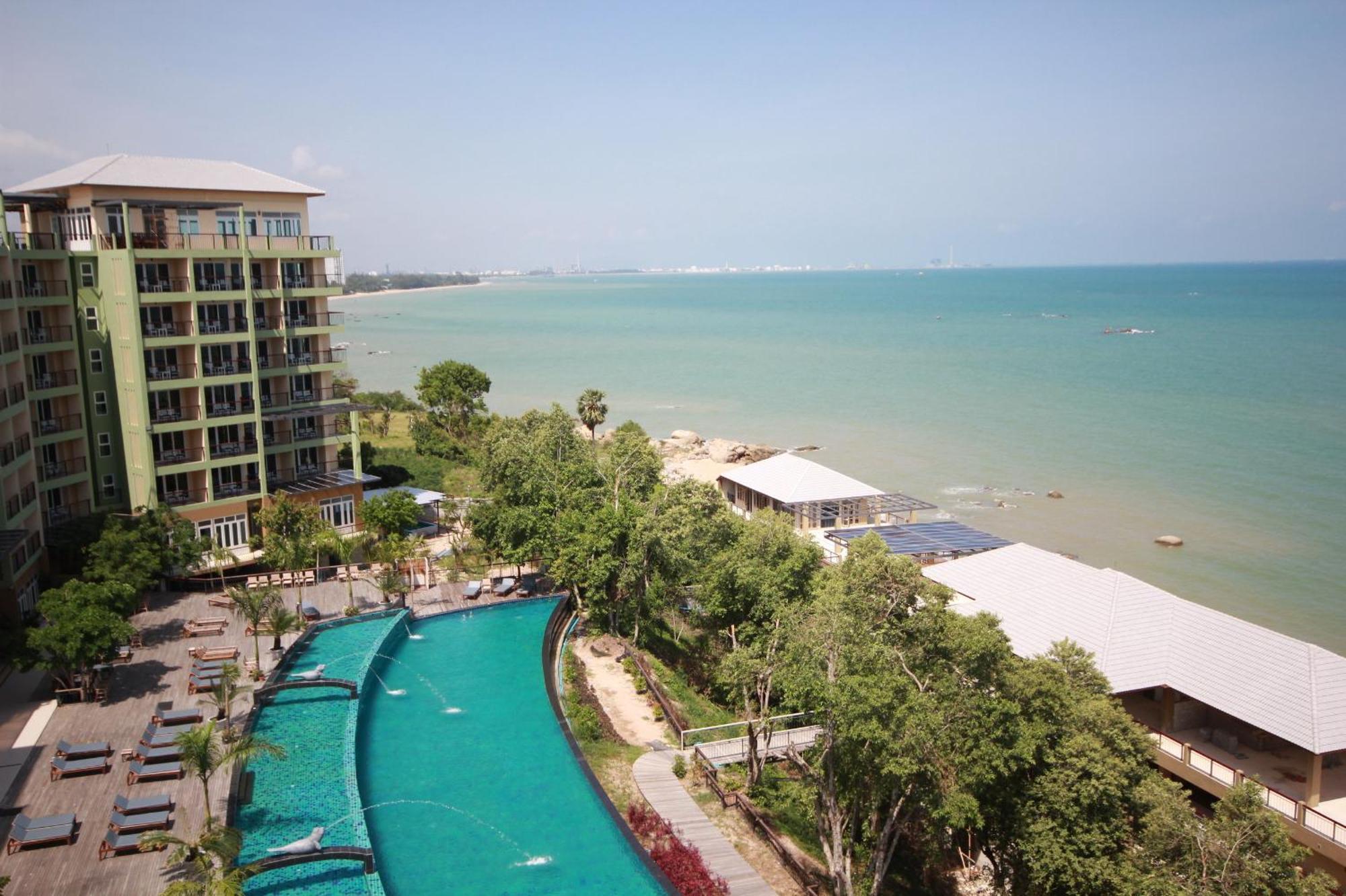 Royal Phala Cliff Beach Resort Бан-Чанг Экстерьер фото