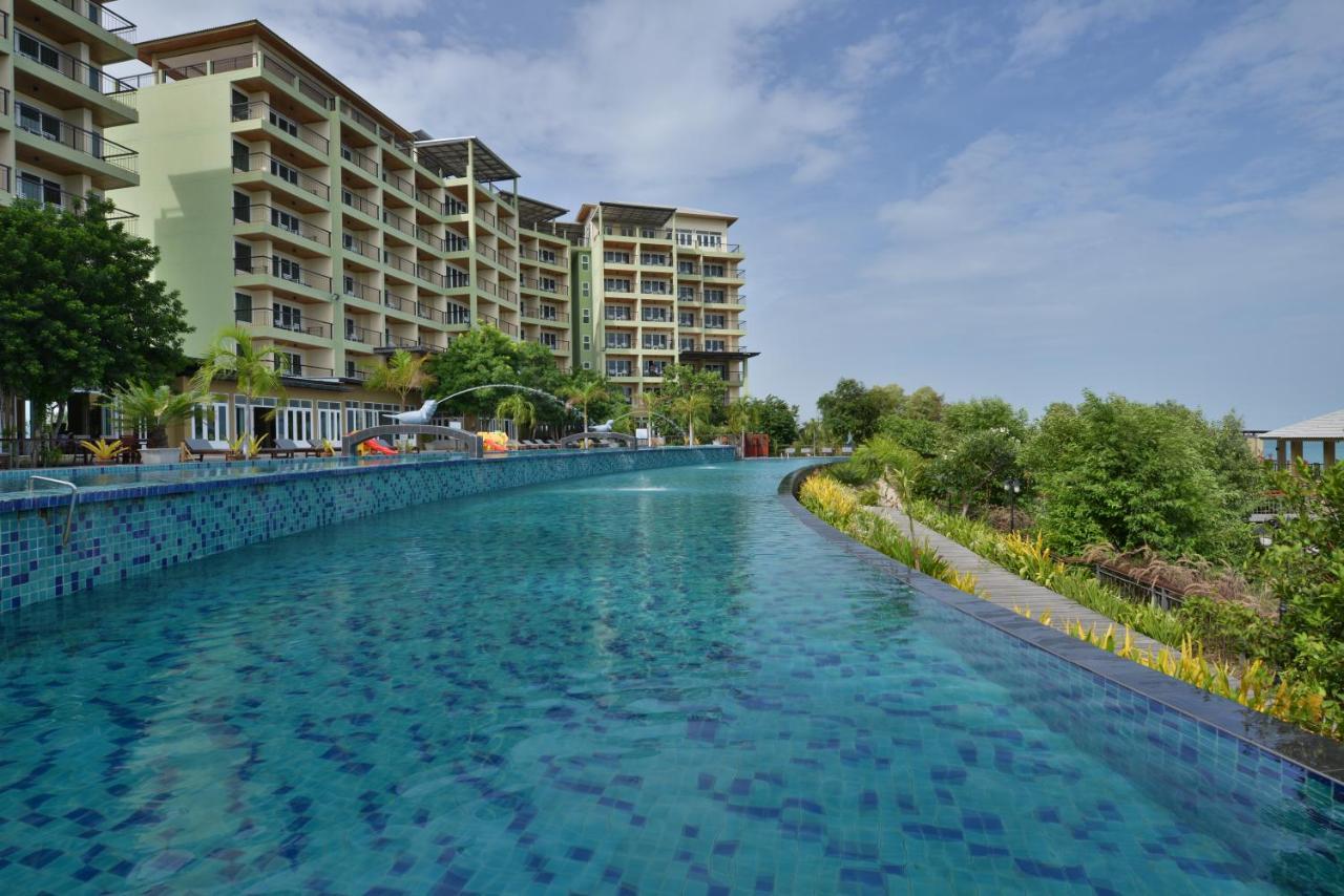 Royal Phala Cliff Beach Resort Бан-Чанг Экстерьер фото